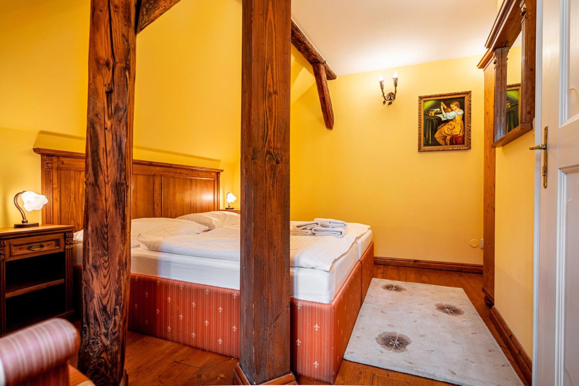 Penzion Cosmopolitan Ii. Banská Štiavnica Habitación foto