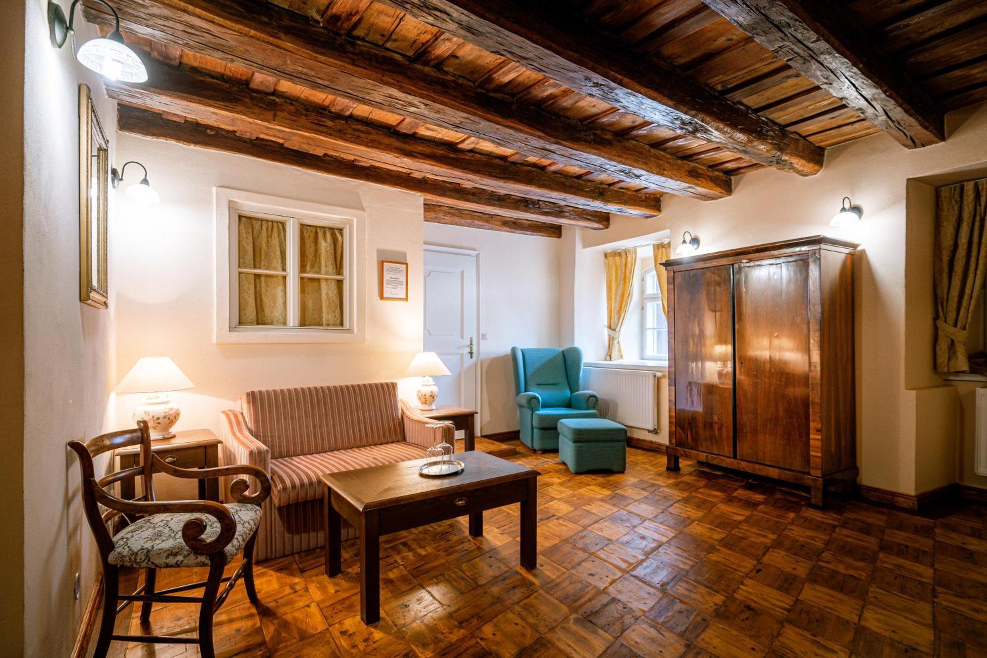 Penzion Cosmopolitan Ii. Banská Štiavnica Habitación foto